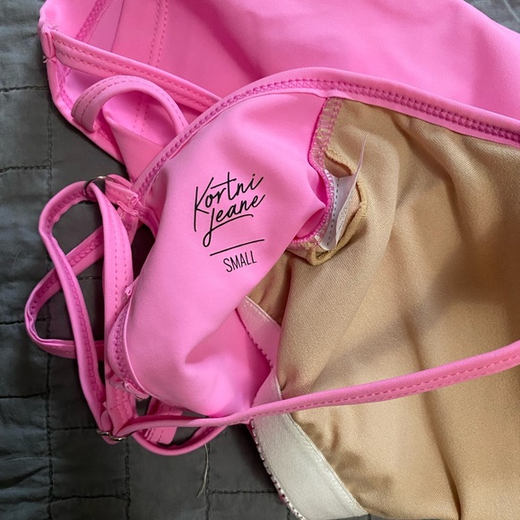 Latterback - Picture 3 of 3